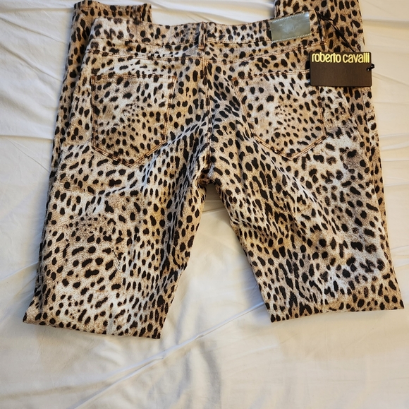 COPY - ROBERTO CAVALLI LEOPARD PRINT SKINNY JEANS - Picture 3 of 7